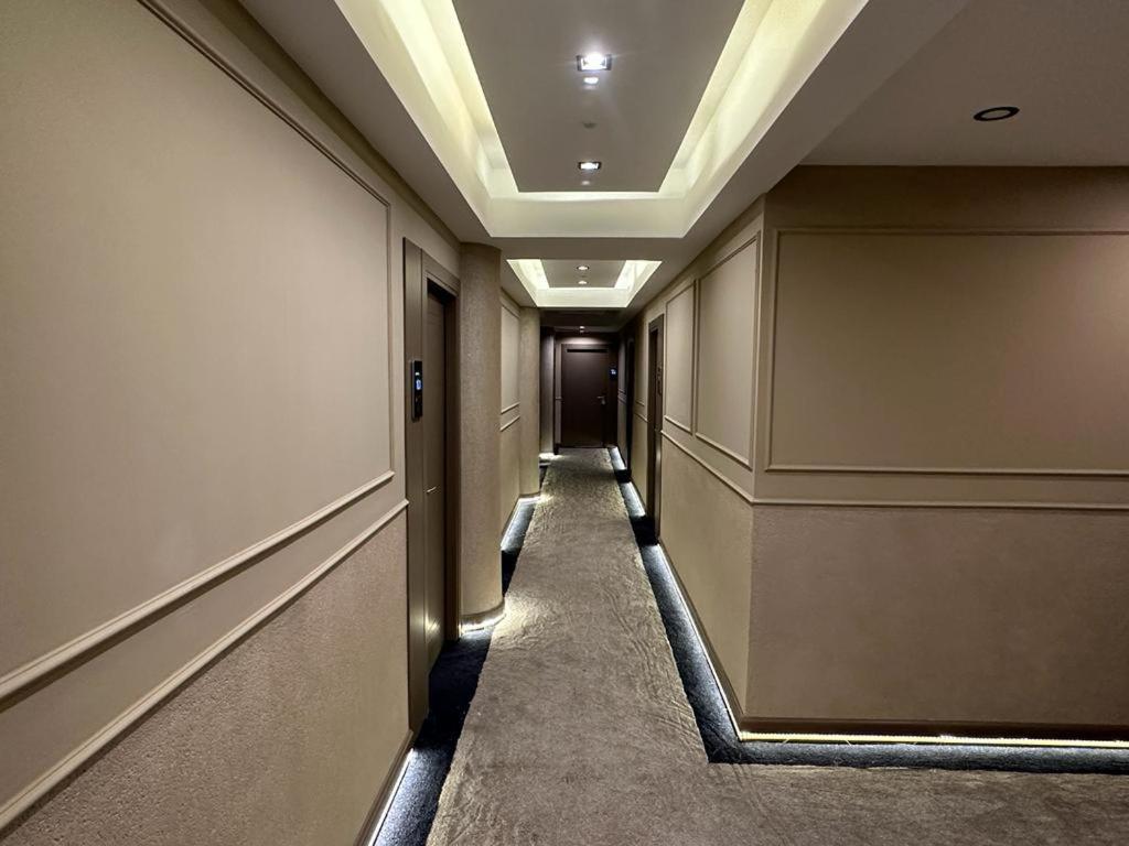 Istanblu Hotel Atasehir Стамбул Экстерьер фото